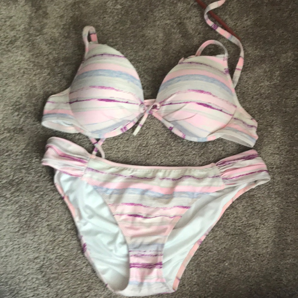 Victoria secret swim top is 34d